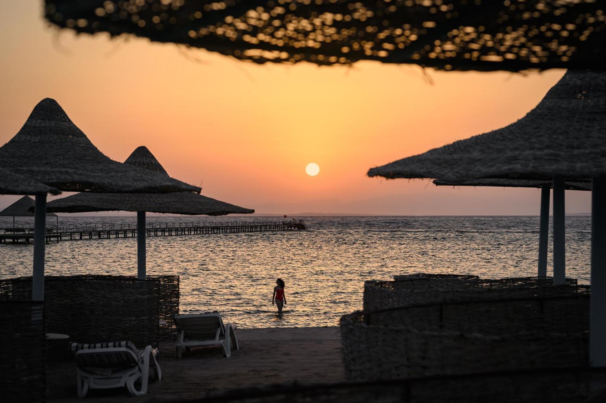 Iberotel Redsina Sharm el-Sheikh Luaran gambar Sunset at the Dead Sea